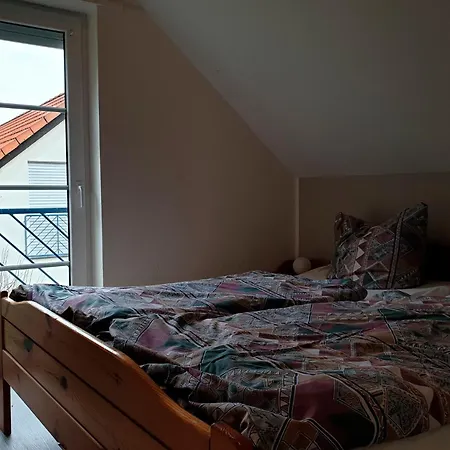 Ferienhaushaelfte Zum Plauer *